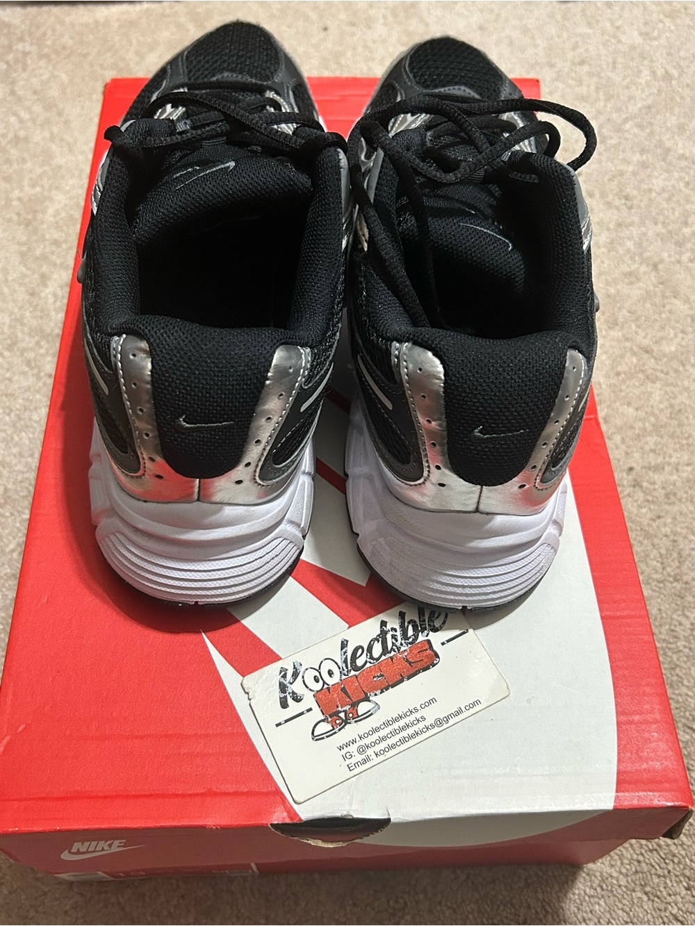 Nike V5 RNR - Picture 4 of 5